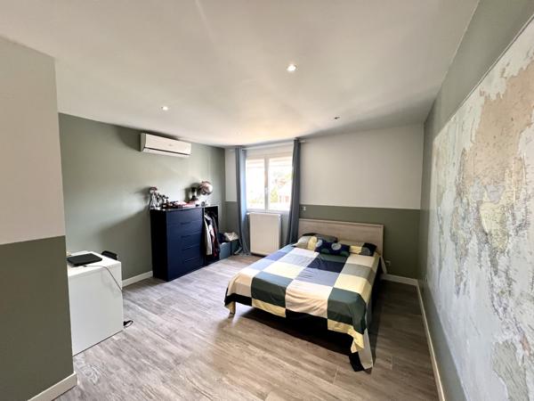 Maison 185m2 avec terrasse et jardin