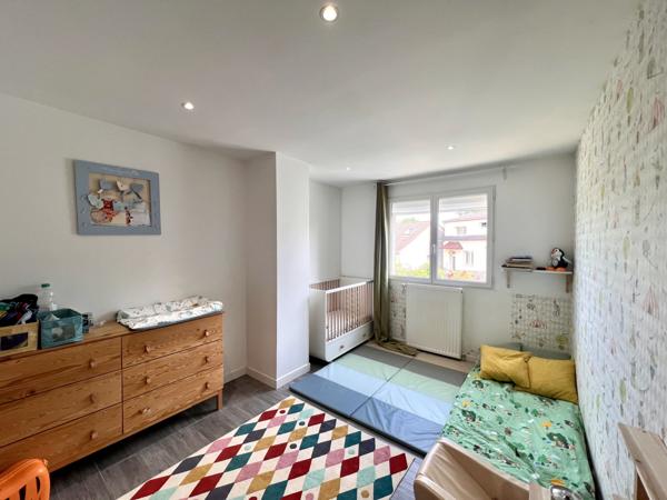 Maison 185m2 avec terrasse et jardin