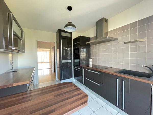 Appartement 4 pièces - 111 m² Bien prestige