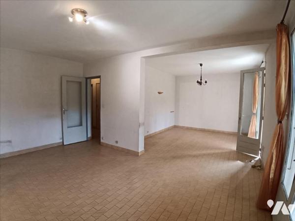 MONTELIMAR Maison 102 m2 avec grand garage et jardin