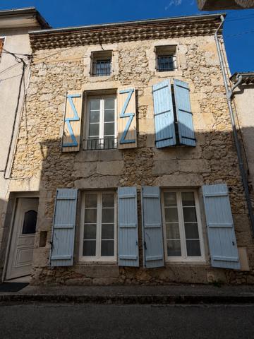 MAISON 134 M2 5 CHAMBRES TERRASSE ET DOUBLE GARAGE