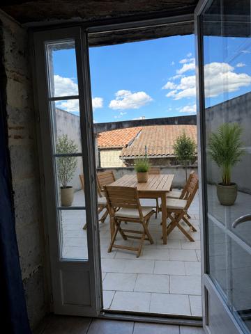 MAISON 134 M2 5 CHAMBRES TERRASSE ET DOUBLE GARAGE