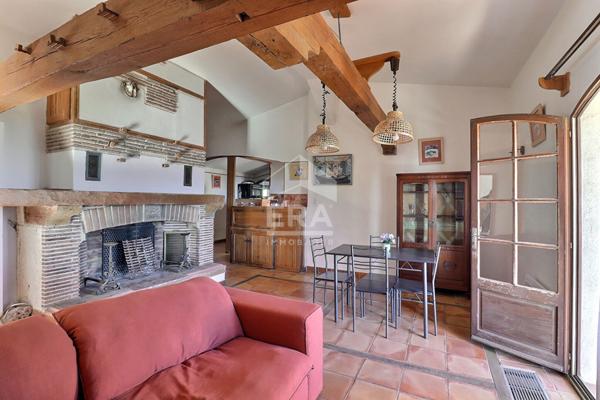 A VENDRE Maison de 240m² sur une parcelle de 1110 m² à Sausset-les-Pins 13960