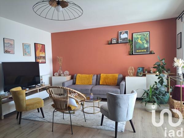 Appartement 3 pièces de 67 m² à Templemars (59175)