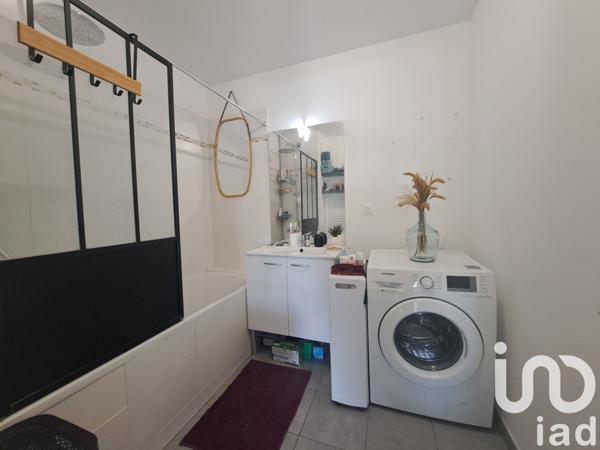 Appartement 3 pièces de 67 m² à Templemars (59175)