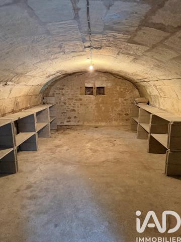 Maison à vendre 5 pièces 99 m² Dangé-Saint-Romain