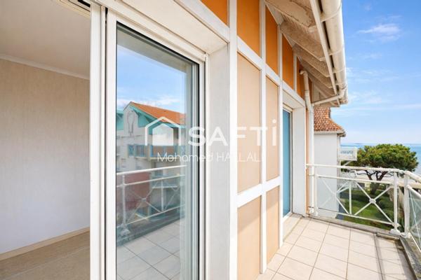 Vue mer, accès plage privé, ancien T3