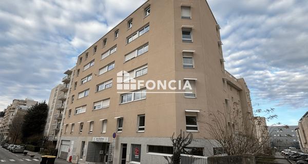 À vendre Studio 18.35 m² - Saint-étienne 42100