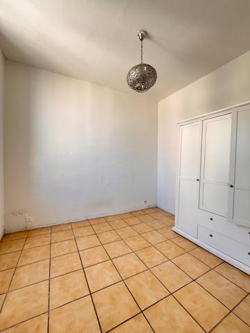 TYPE 2 - 48m2 - BOULEVARD BLANCARDE 4ème - MARSEILLE