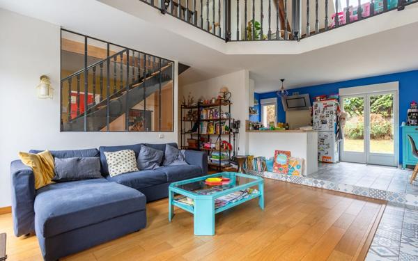 Maison à vendre    6 pièces • 114,61 m2 Yerres