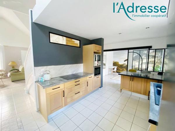 Maison Saint Thibault Des Vignes 6 pièce(s) 190 m2