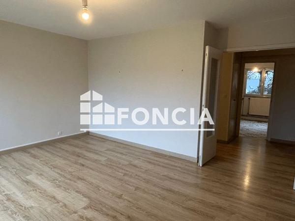 Location Appartement 3 pièces 77.86 m² - RUE JEAN BAPTISTE HENRY Lannion 22300