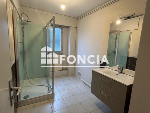 Location Appartement 3 pièces 77.86 m² - RUE JEAN BAPTISTE HENRY Lannion 22300