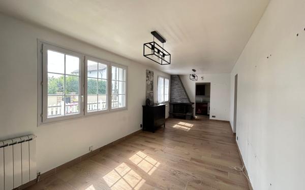 Maison à vendre    4 pièces •  Villepinte