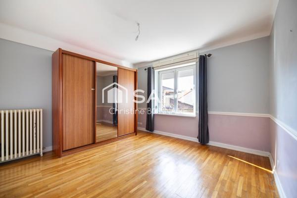 Grand appartement de charme T3 en plein centre ville près de la Gare