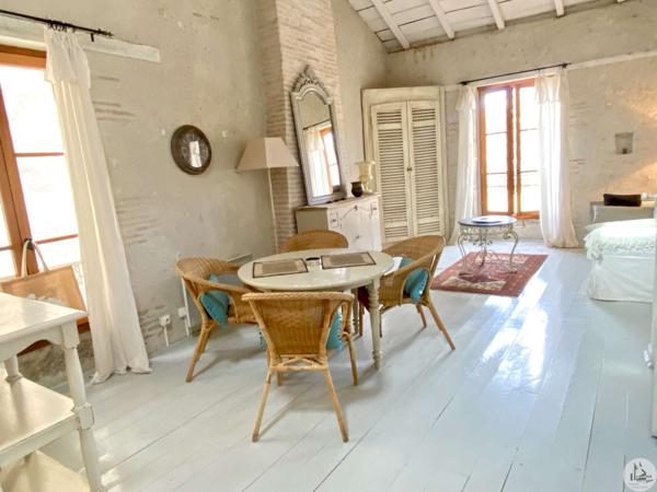 2 Studios et boutique - Coeur d'Eymet !