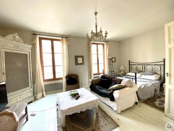 2 Studios et boutique - Coeur d'Eymet !