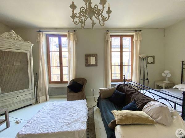 2 Studios et boutique - Coeur d'Eymet !