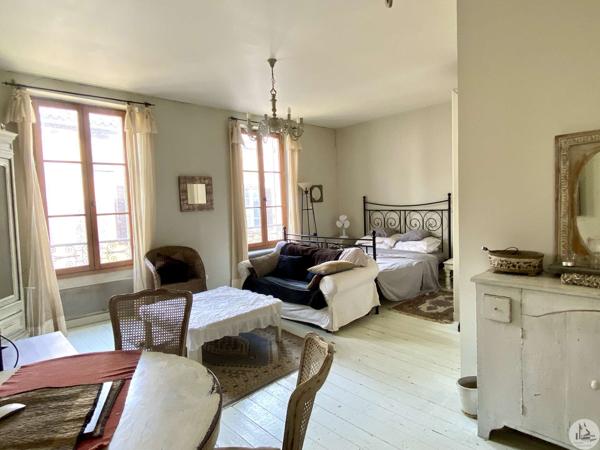 2 Studios et boutique - Coeur d'Eymet !
