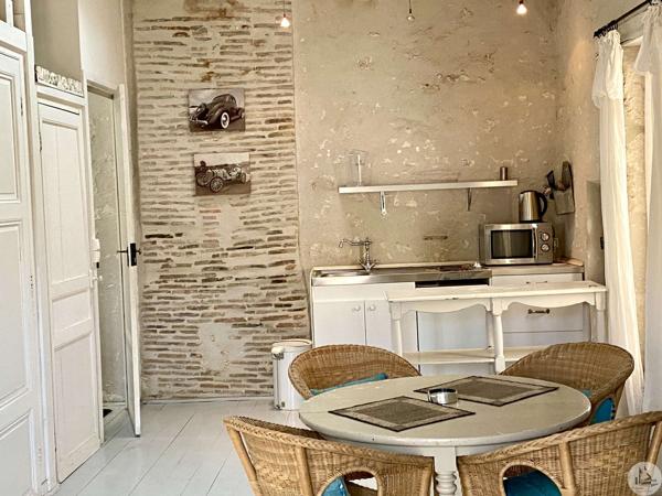 2 Studios et boutique - Coeur d'Eymet !