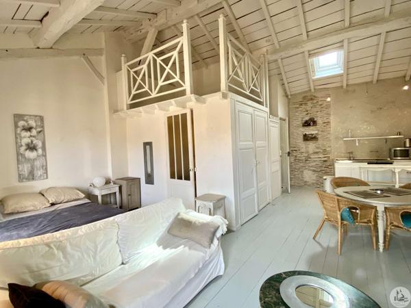 2 Studios et boutique - Coeur d'Eymet !