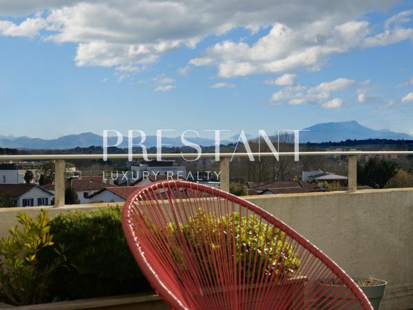 Quartier des Arènes – Appartement sur le toit avec terrasse, garage et vue panoramique, BAYONNE