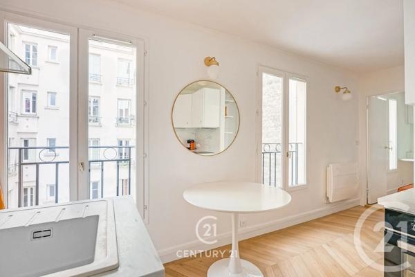 Appartement F2 à vendre  2 pièces - 24,03 m 2   PARIS  - 75015