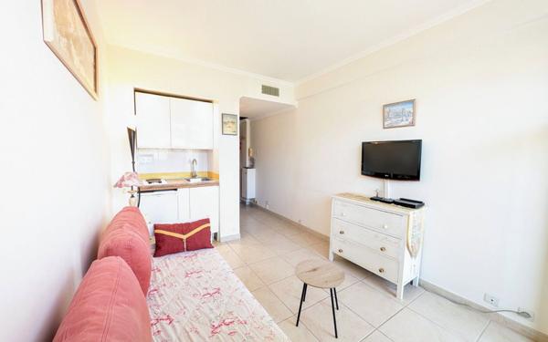 Appartement à vendre    1 pièce • 15,50 m2 Cannes