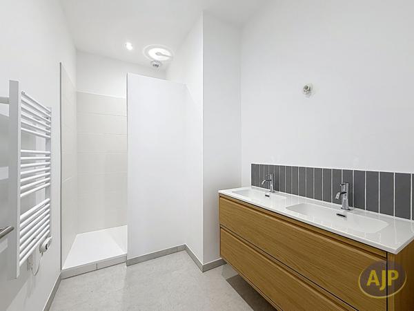Appartement à vendre Arcachon - 4 pièces, 102m² avec 3 chambre(s) à 919 187€ - AJP Immobilier Arcachon