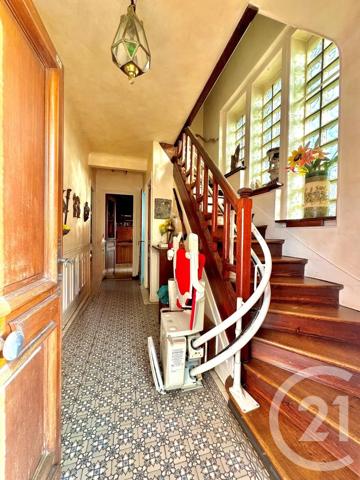 Maison à vendre  8 pièces - 151,63 m 2   SARTROUVILLE  - 78