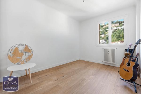 Appartement à vendre 3 pièces 61.7m² Nice (06100)