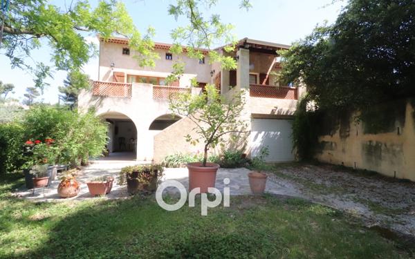 Maison à vendre    4 pièces • 113 m2 Aubagne