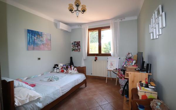 Maison à vendre    4 pièces • 113 m2 Aubagne