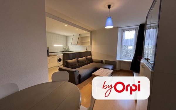 Appartement à louer    2 pièces • 54 m2 Mende