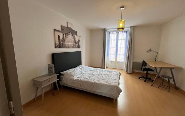 Appartement à louer    2 pièces • 54 m2 Mende