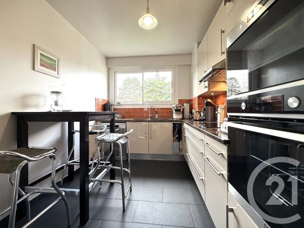 Appartement F4 à vendre  4 pièces - 92,97 m 2   MAREIL MARLY  - 78