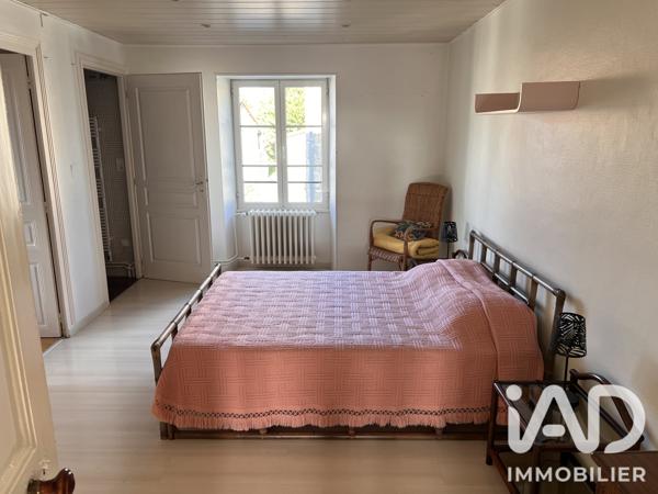 Maison à vendre 7 pièces 179,35 m² Civray
