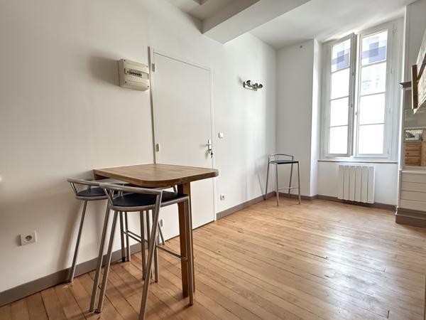 Immeuble de rapport de 110 m2 - La Rochelle Centre Ville - BIEN RARE