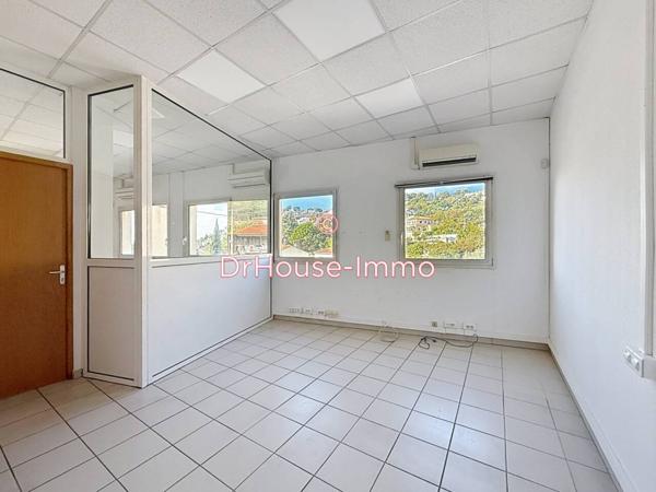 Bureau à vendre 10 pièces de 408 m²