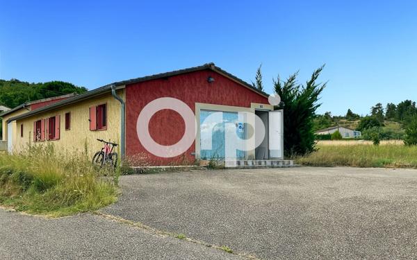 Maison à vendre    1 pièce •  Ruoms