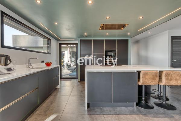 Maison 8 pièces - 242 m² Bien prestige