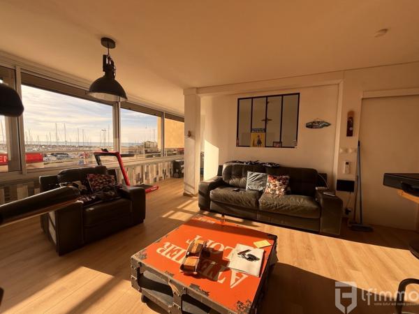 "Appartement d’exception avec vue panoramique sur la Méditerranée !"