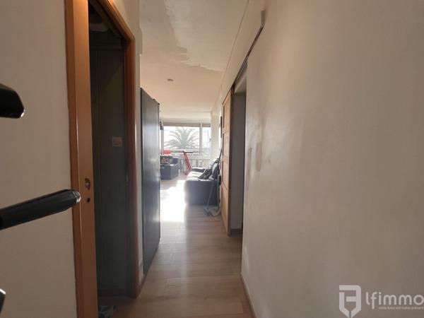 "Appartement d’exception avec vue panoramique sur la Méditerranée !"