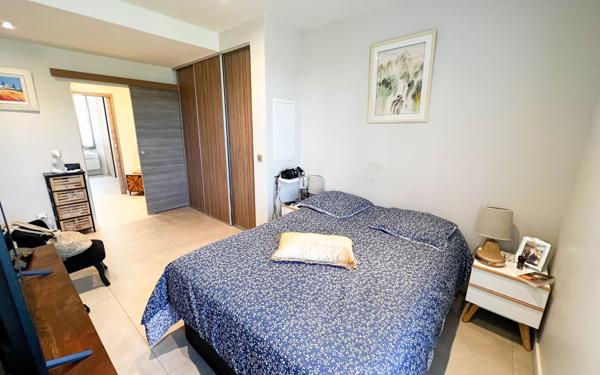 Appartement à vendre    2 pièces •  Biot