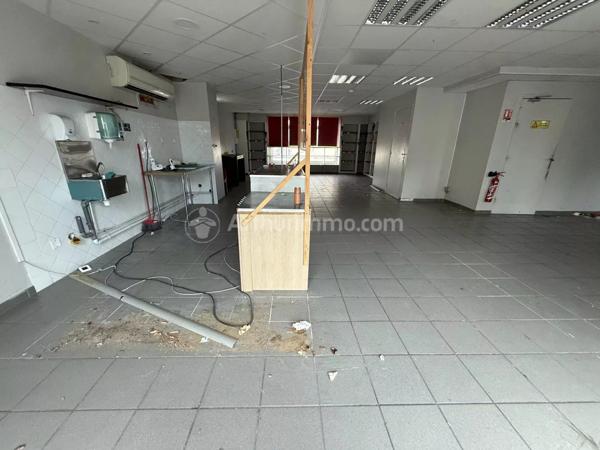 Vente Local commercial 182 m2 à Aubière