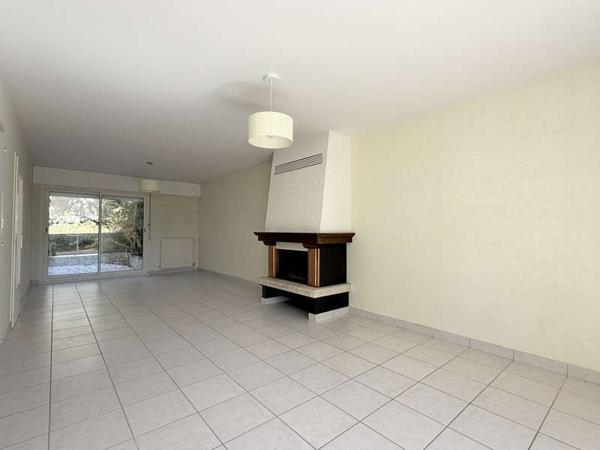 LA ROCHE SUR YON / Location Maison 4 Pièces 90 m²