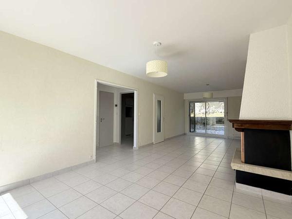 LA ROCHE SUR YON / Location Maison 4 Pièces 90 m²