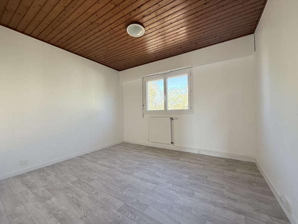 LA ROCHE SUR YON / Location Maison 4 Pièces 90 m²
