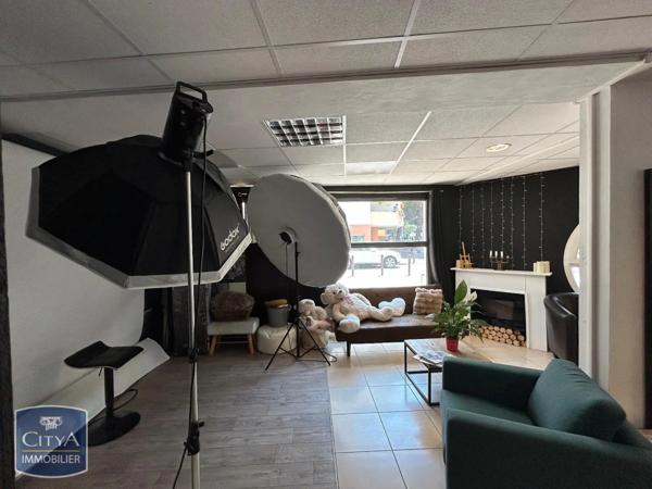 Location local professionnel 47.45m²