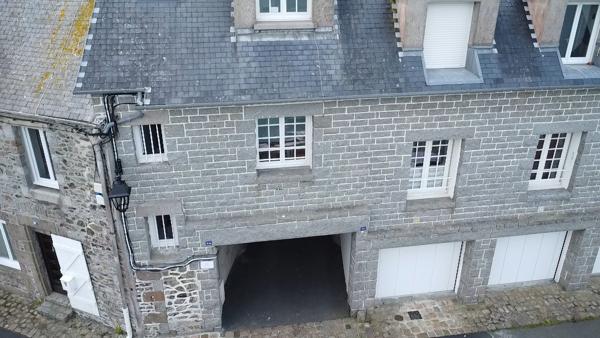 Appartement dans le quartier historique, avec vue Mer